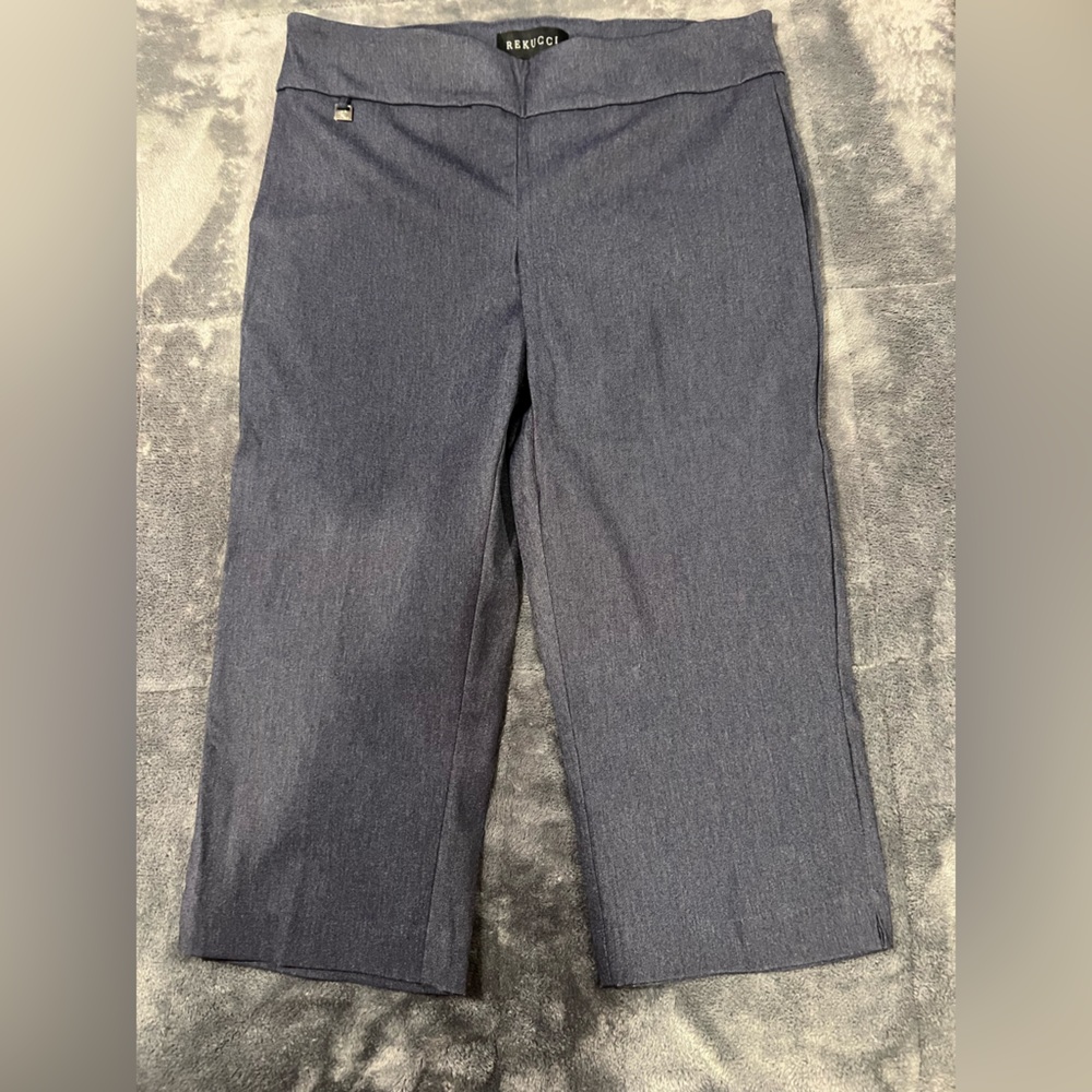 Rekucci Women's Slate Gray Capris
